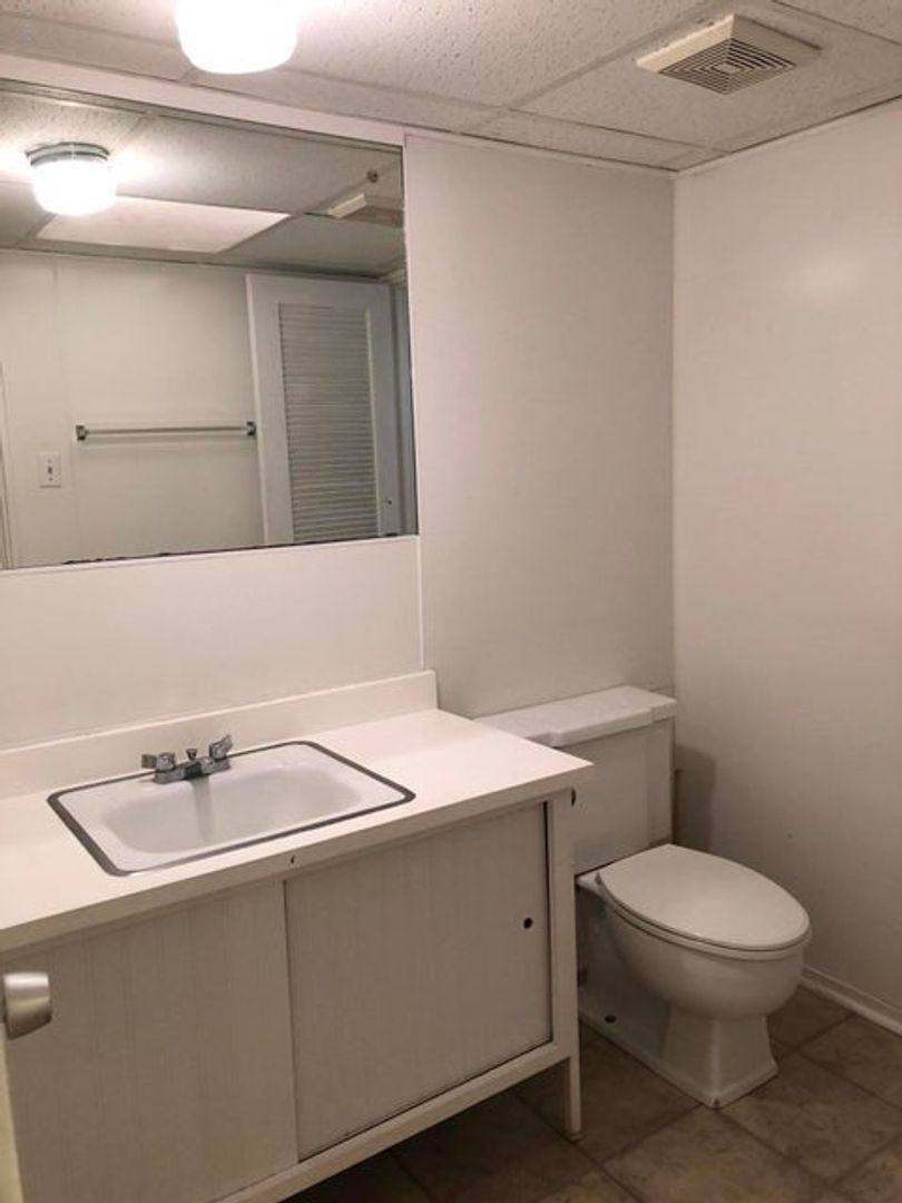 Apartment for rent at 1008 S College Rd, Lafayette, LA 70503