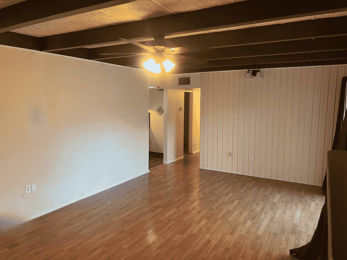Apartment for rent at 1008 S College Rd, Lafayette, LA 70503
