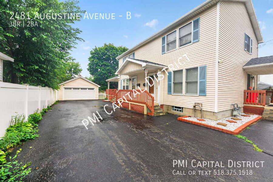 Townhouse for rent at 2481 Augustine Ave #B, Schenectady, NY 12306