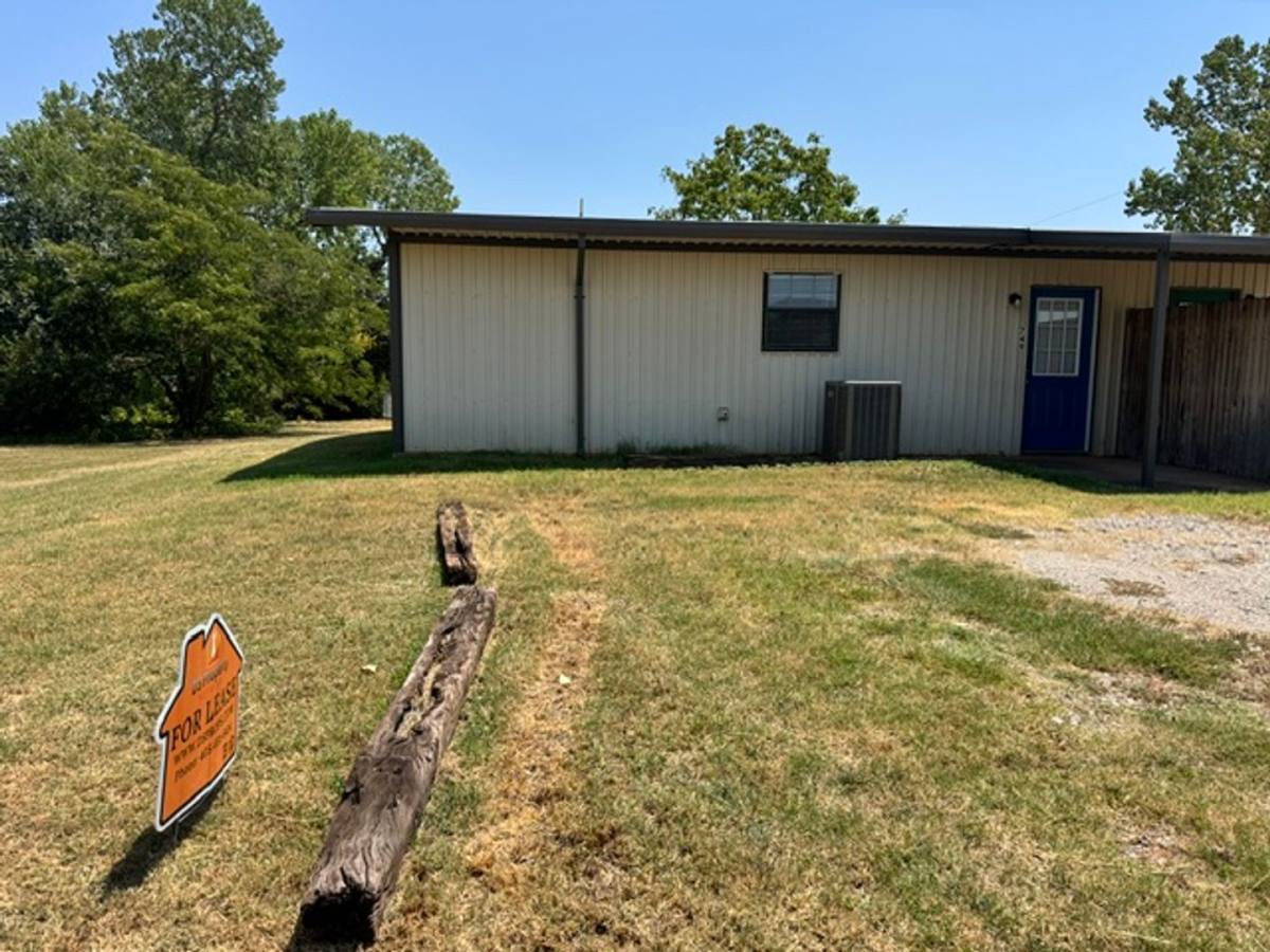 House for rent at 749 SW 13th, Blanchard, OK 73010