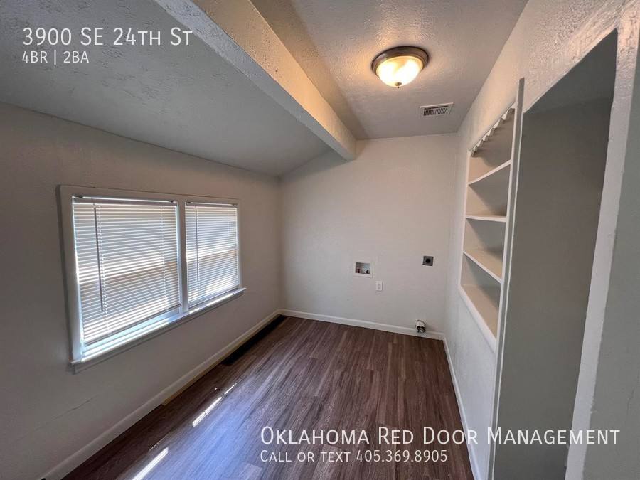 House for rent at 3900 SE 24th St, Oklahoma City, OK 73115