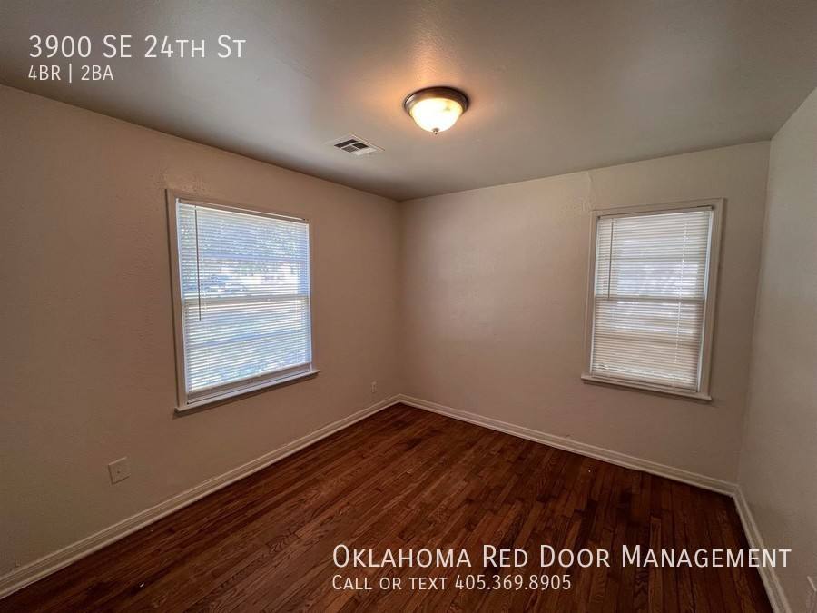 House for rent at 3900 SE 24th St, Oklahoma City, OK 73115