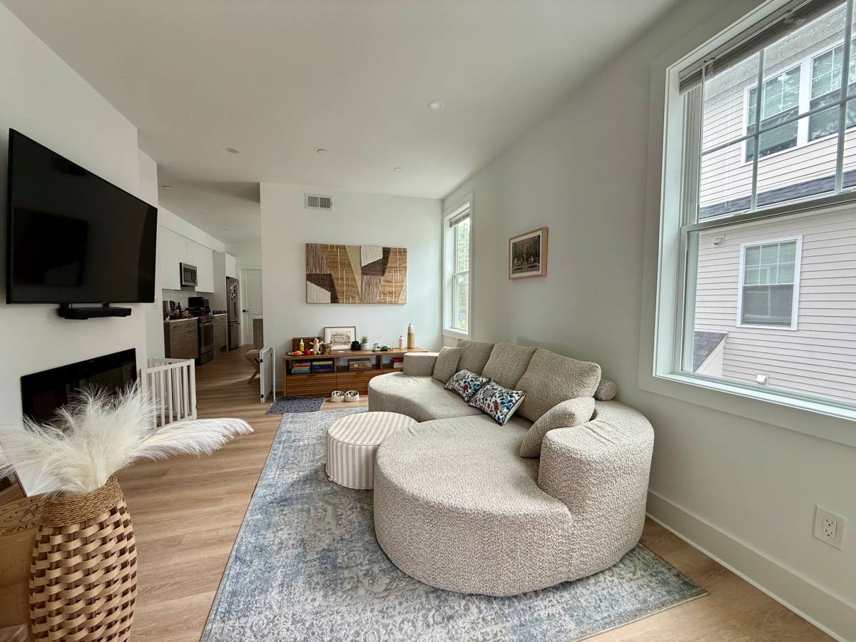 Apartment for rent at 47 Chase St #4, Newton Center, MA 02459