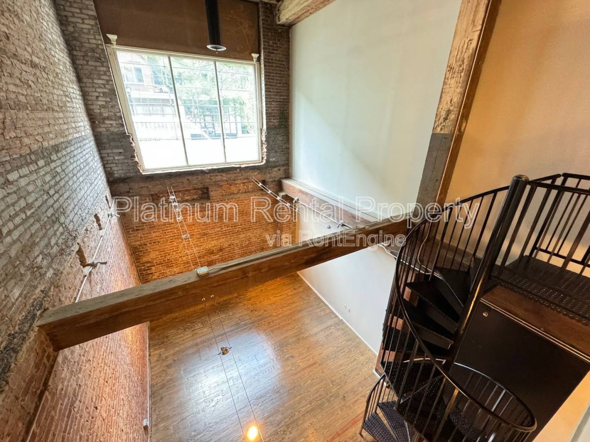 Apartment for rent at 326 Nelson St SW #208, Atlanta, GA 30313