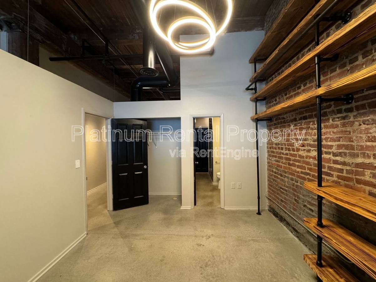 Apartment for rent at 326 Nelson St SW #208, Atlanta, GA 30313