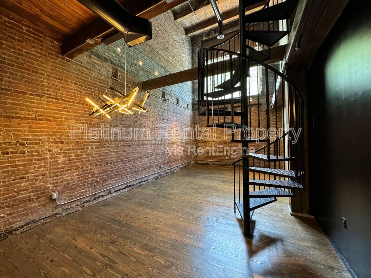 Apartment for rent at 326 Nelson St SW #208, Atlanta, GA 30313