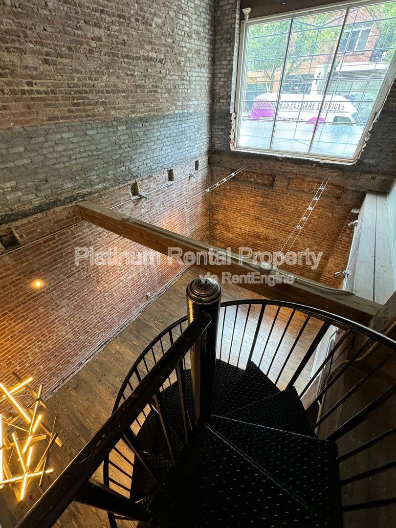 Apartment for rent at 326 Nelson St SW #208, Atlanta, GA 30313