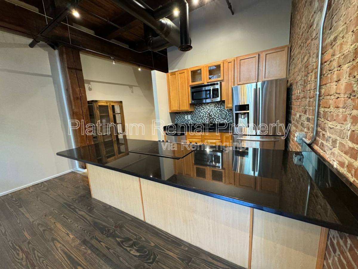 Apartment for rent at 326 Nelson St SW #208, Atlanta, GA 30313