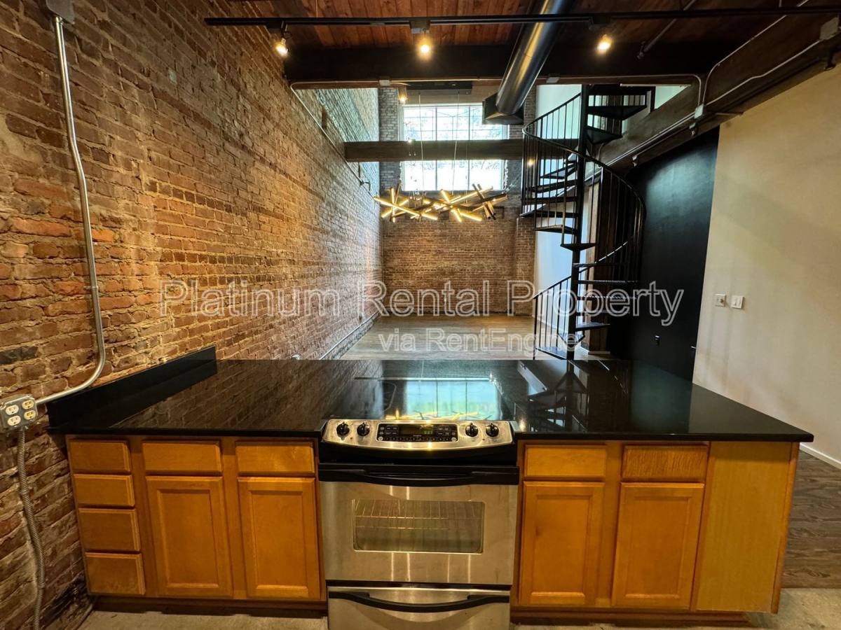 Apartment for rent at 326 Nelson St SW #208, Atlanta, GA 30313