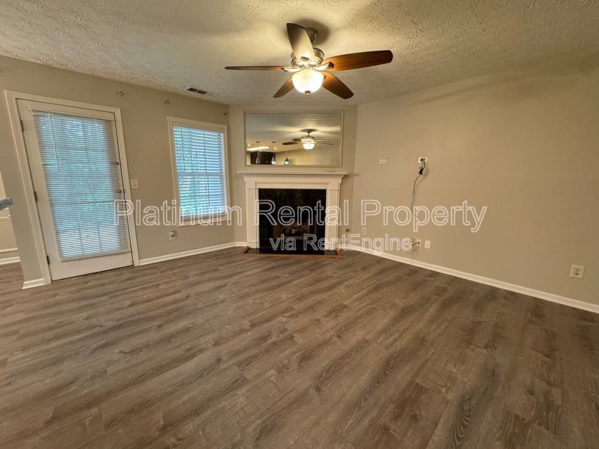 Townhouse for rent at 1823 Broadway St, Decatur, GA 30035