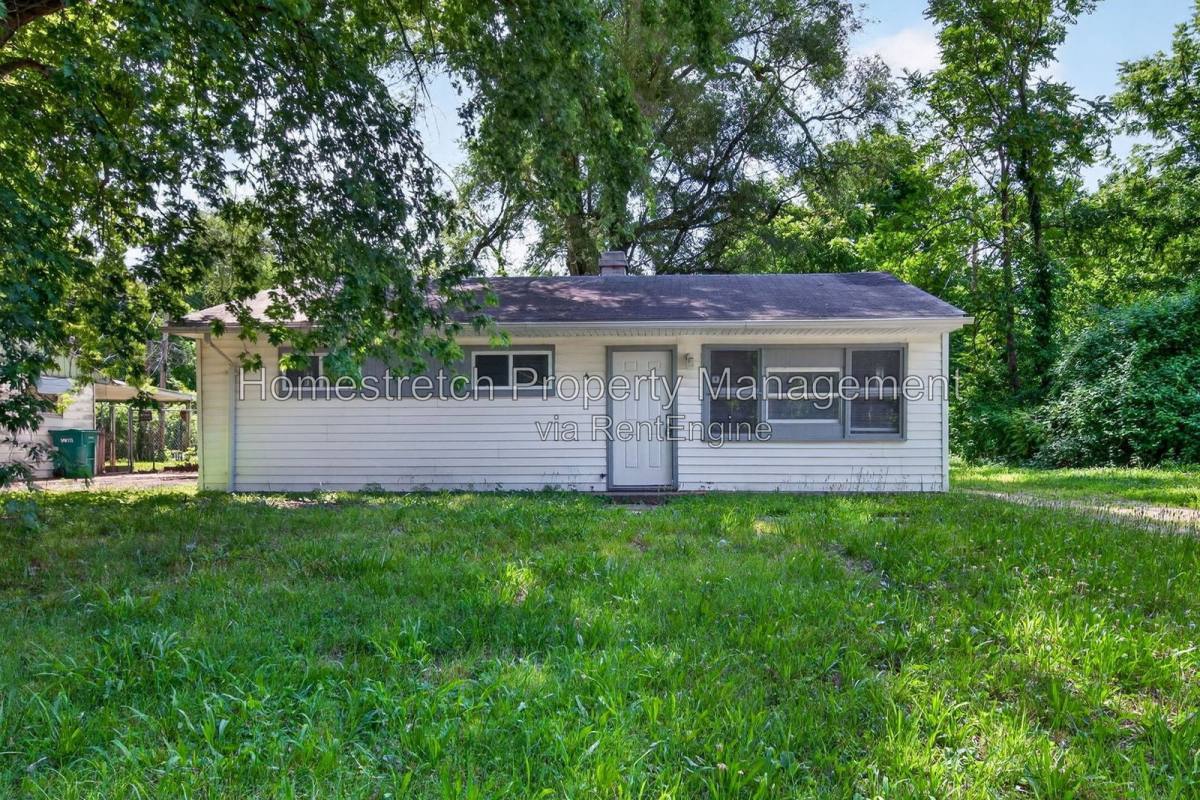 House for rent at 6 Amelia Dr, East St. Louis, IL 62206