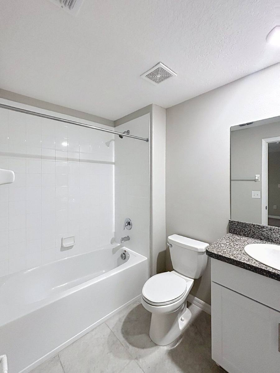 Townhouse for rent at 9528 Pembrooke Pines Dr, Sun City Center, FL 33573