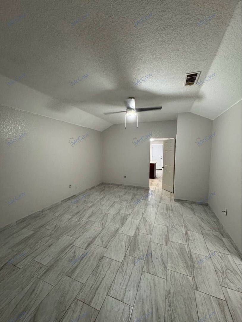 House for rent at 5304 Carol Ave, Fort Worth, TX 76105