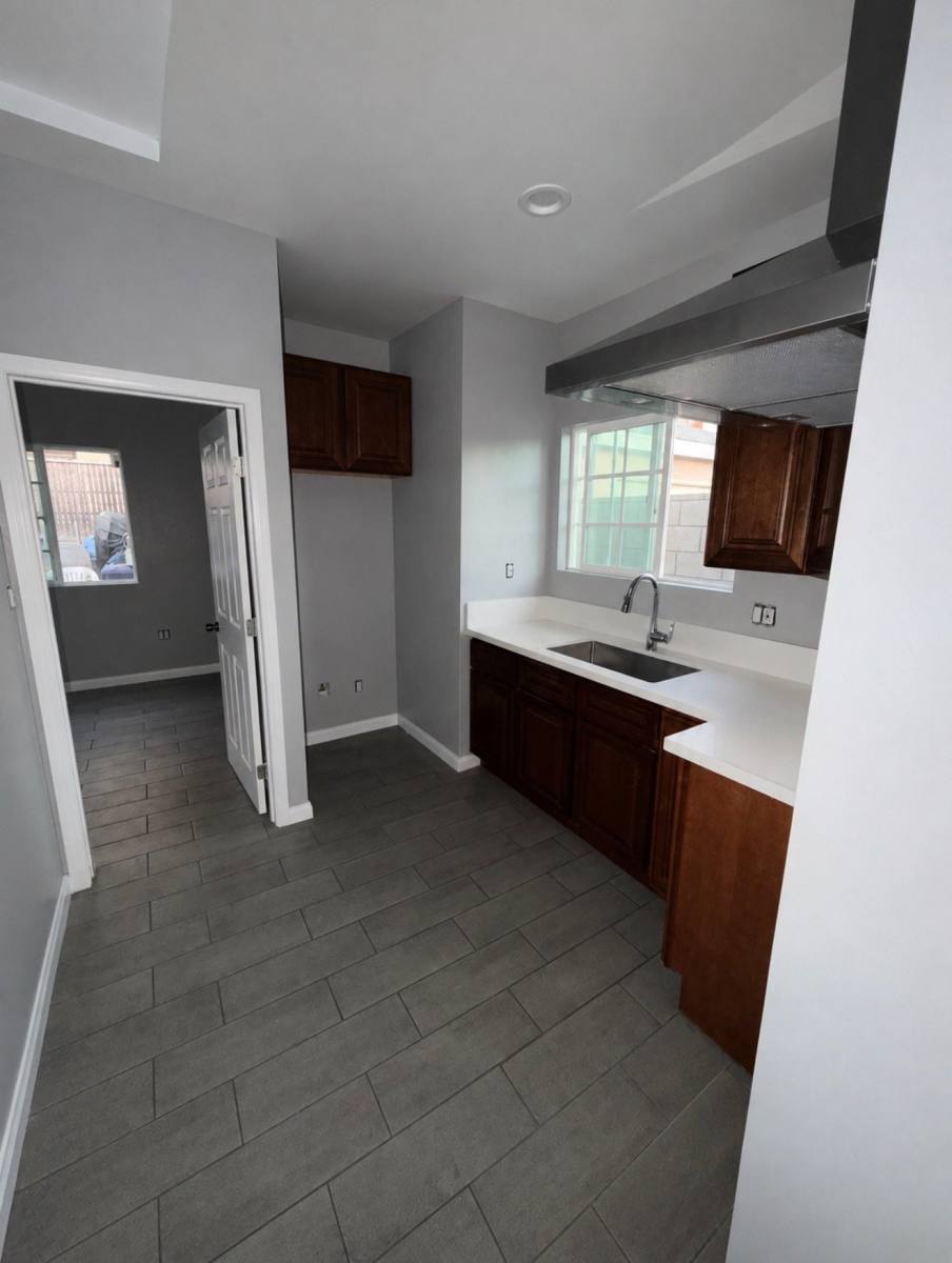 House for rent at 12310 Thorson Ave, Lynwood, CA 90262