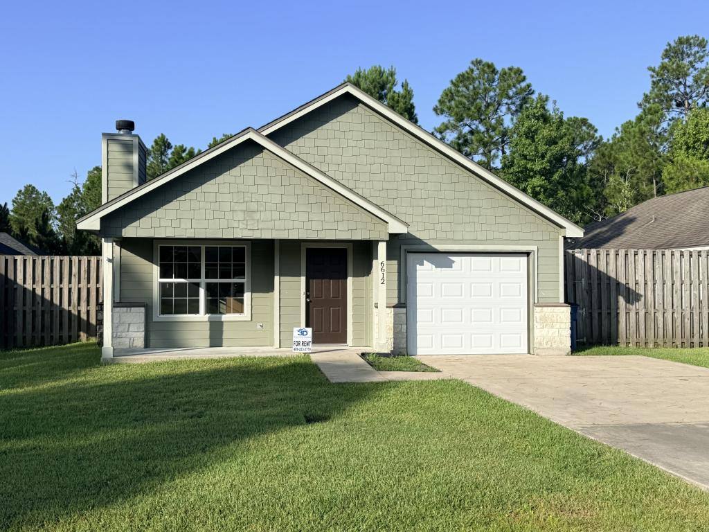 House for rent at 6612 Palace Dr, Lumberton, TX 77657