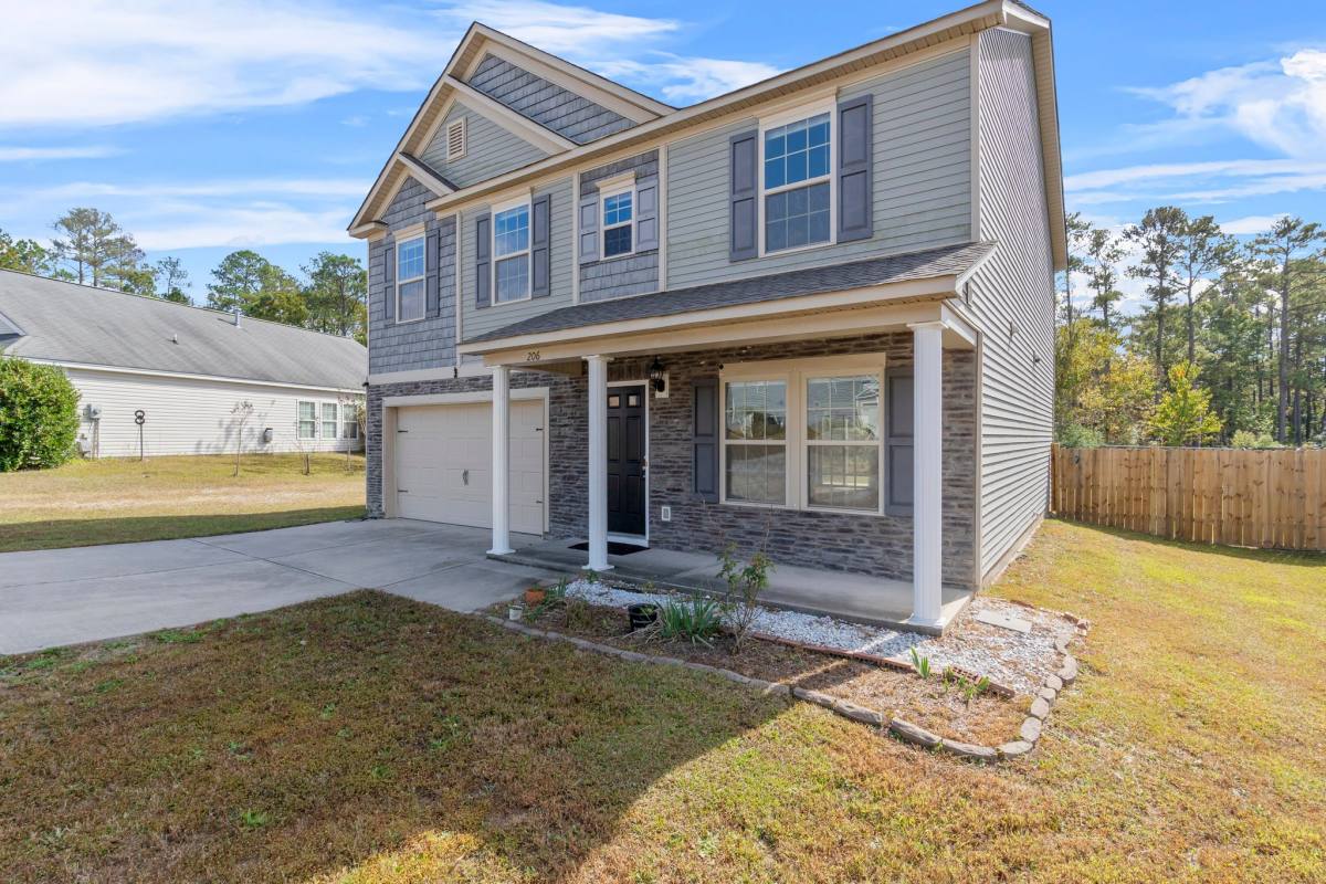 House for rent at 207 Flinchum Place, Lexington, SC 29073