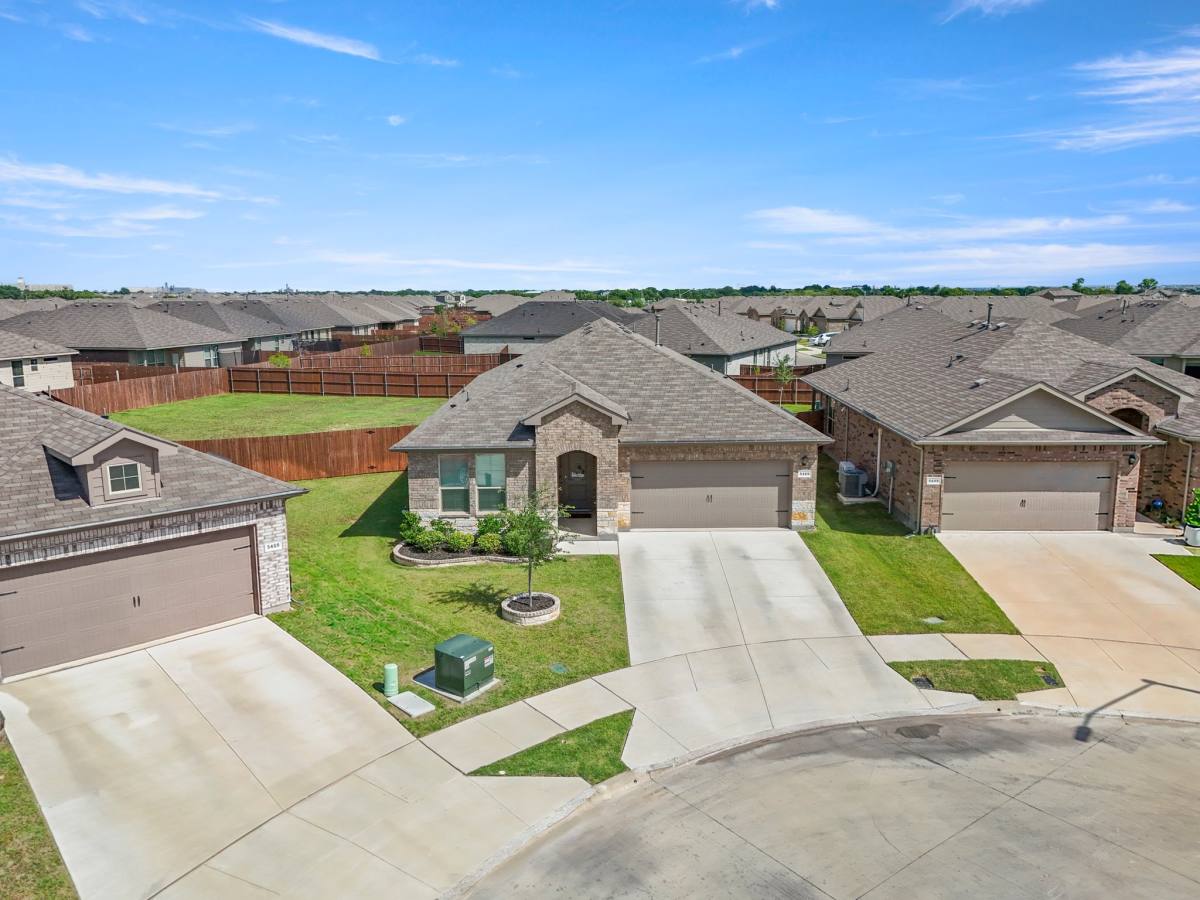 House for rent at 5405 N Wind Lane, Fort Worth, TX 76179