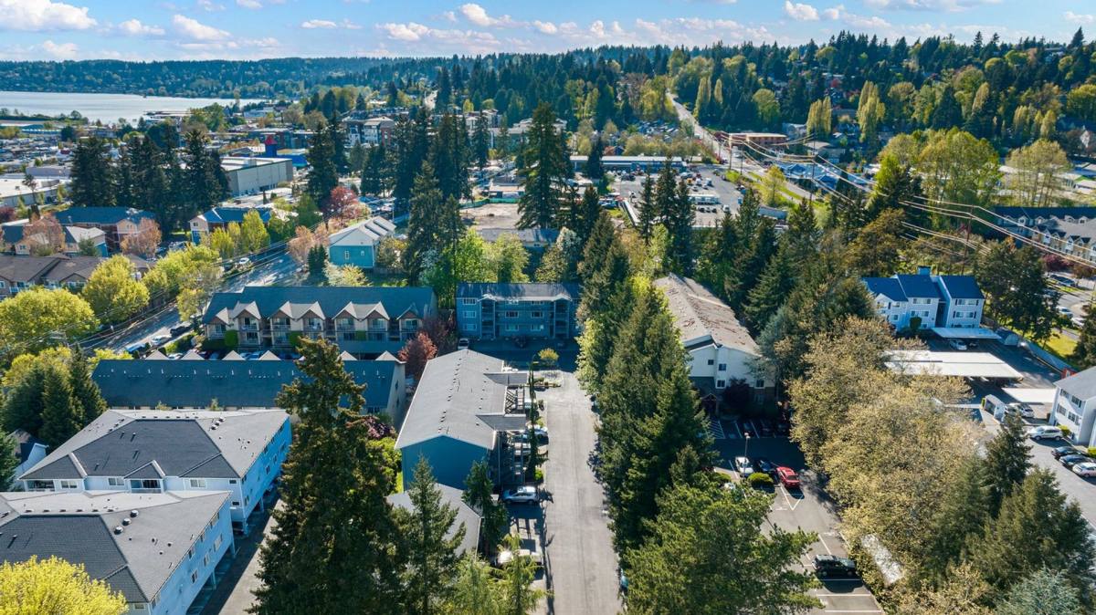 Apartment for rent at 18235 - 73rd Ave NE, Kenmore, WA 98028