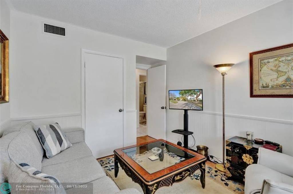 Condo for rent at 6750 NE 21st Rd #123, Fort Lauderdale, FL 33308