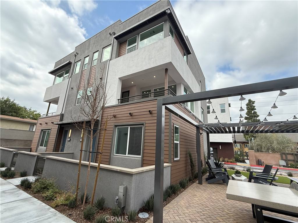693 S Lyon St #693, Santa Ana, CA 92705 - Apartment for Rent - Image 7
