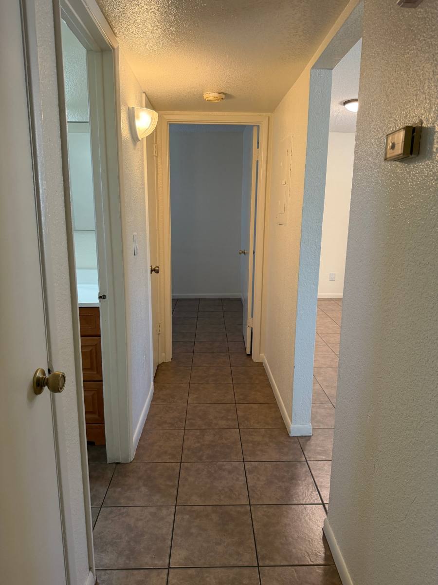 Apartment for rent at 1420 E Brown St, Phoenix, AZ 85020