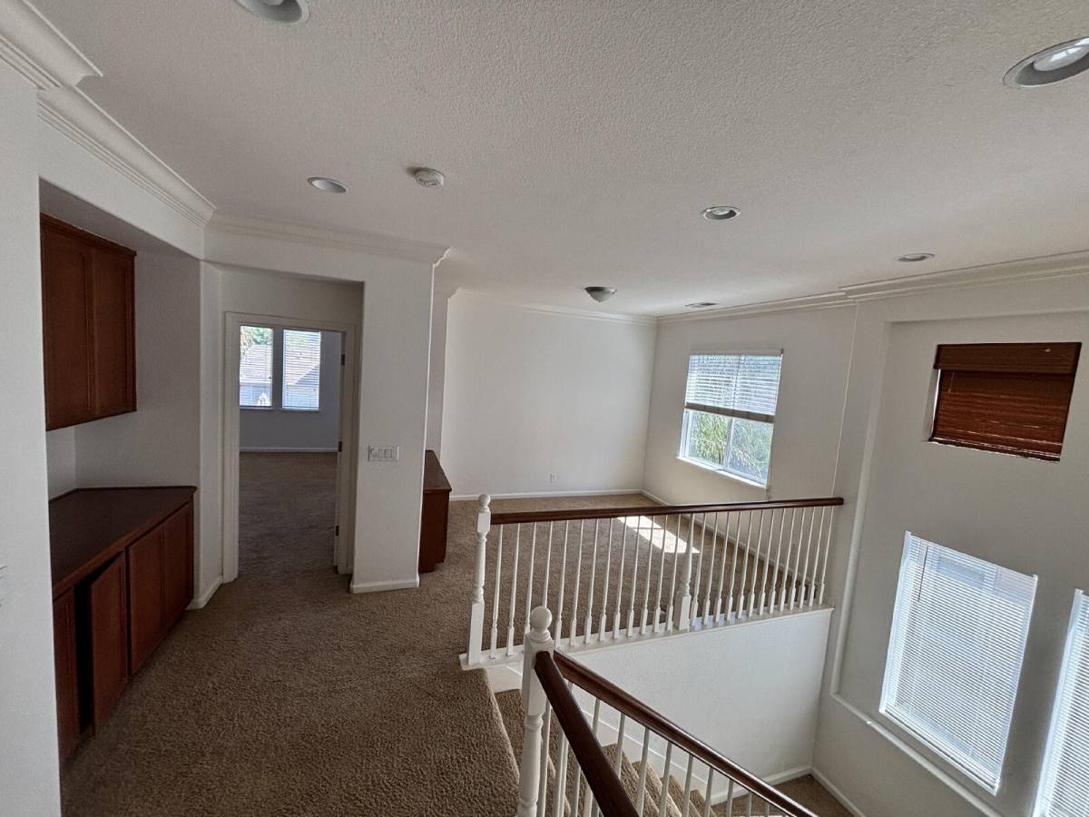 House for rent at 1247 Jewel Flower Dr, Patterson, CA 95363