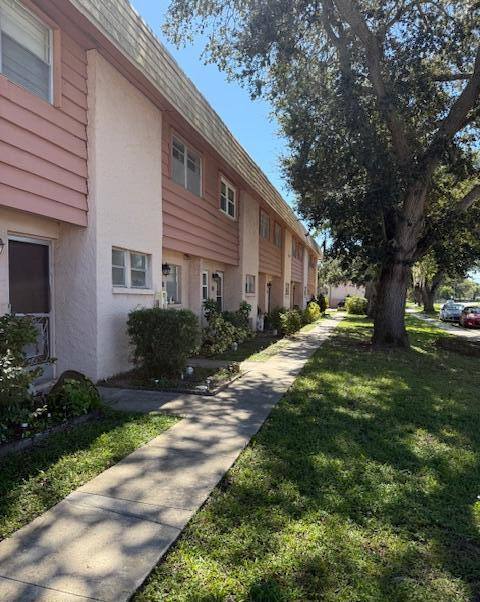 Townhouse for rent at 2511 Country Club Dr, Titusville, FL 32780