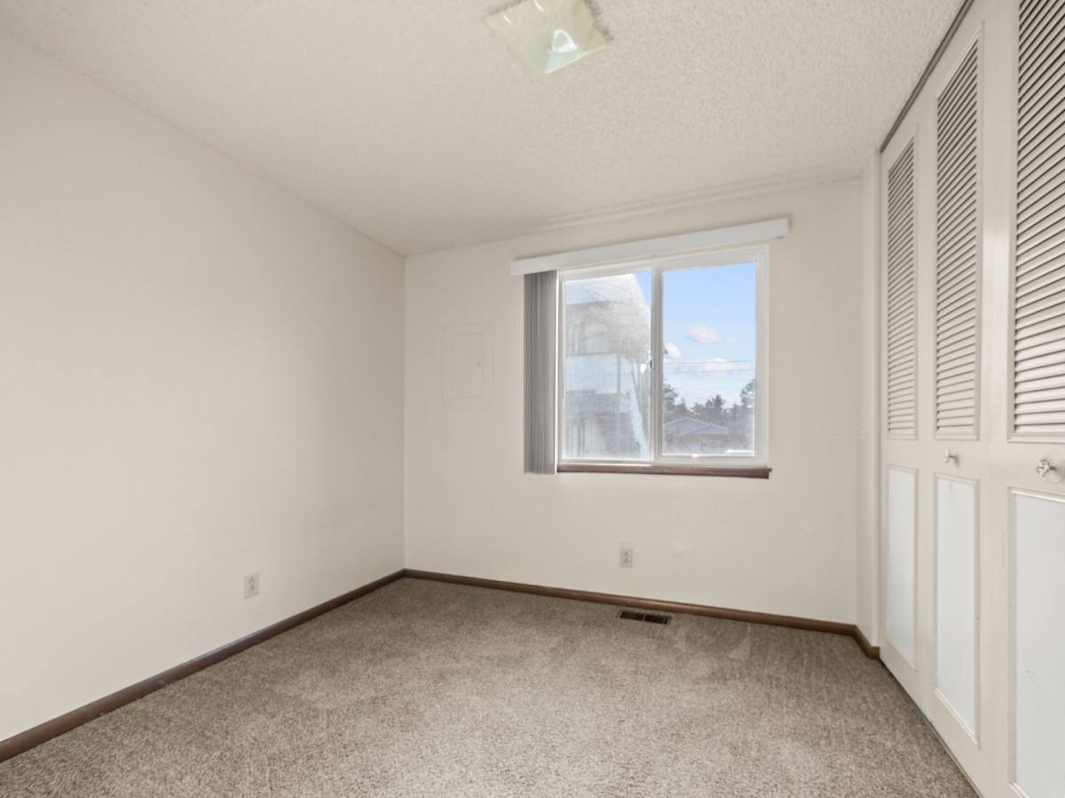 Apartment for rent at 301 Jefferson Ave, La Grande, OR 97850