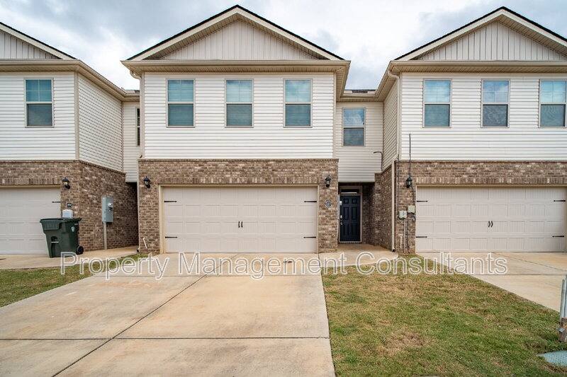 Townhouse for rent at 217 Bay Pine Dr, Madison, AL 35756