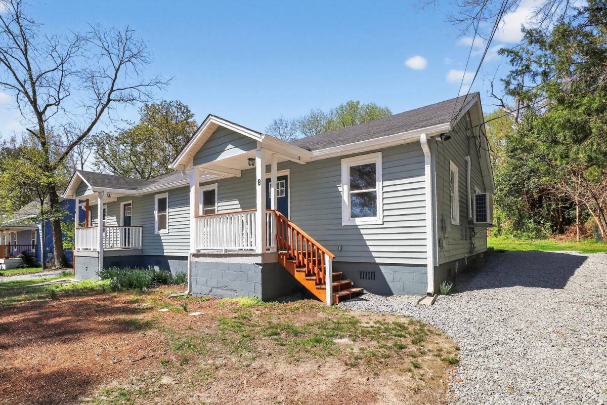 House for rent at 510 S 12th St, Bessemer City, NC 28016