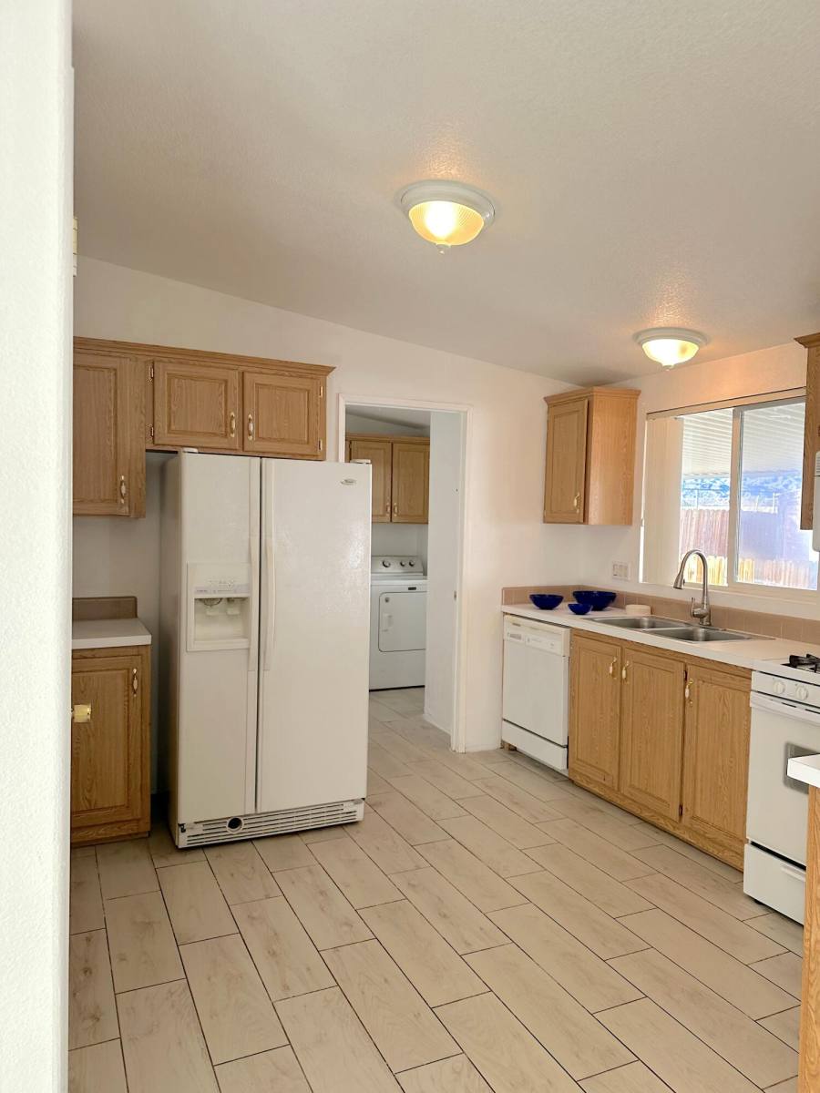 Apartment for rent at 14777 Palm Dr #144, Desert Hot Springs, CA 92240