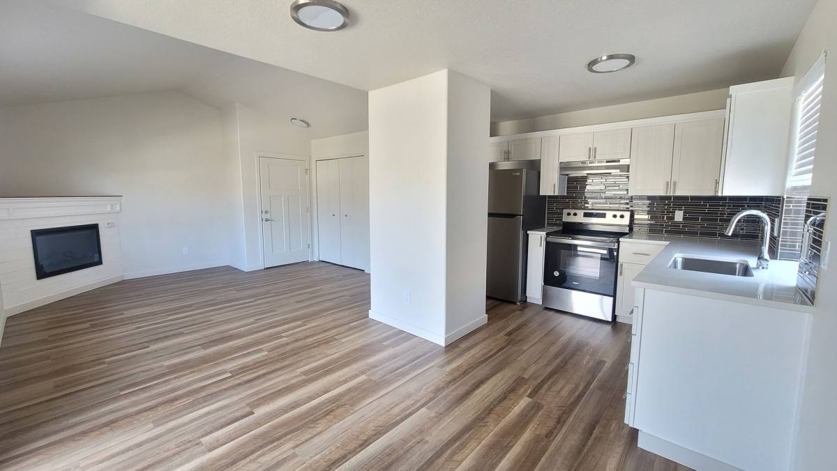 Apartment for rent at 17366 NE Halsey St, Portland, OR 97230