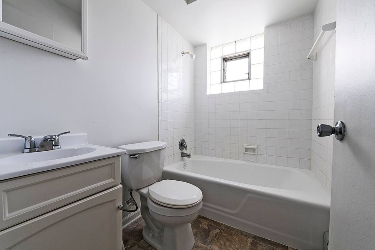 Apartment for rent at 14020 S School St, Riverdale, IL 60827