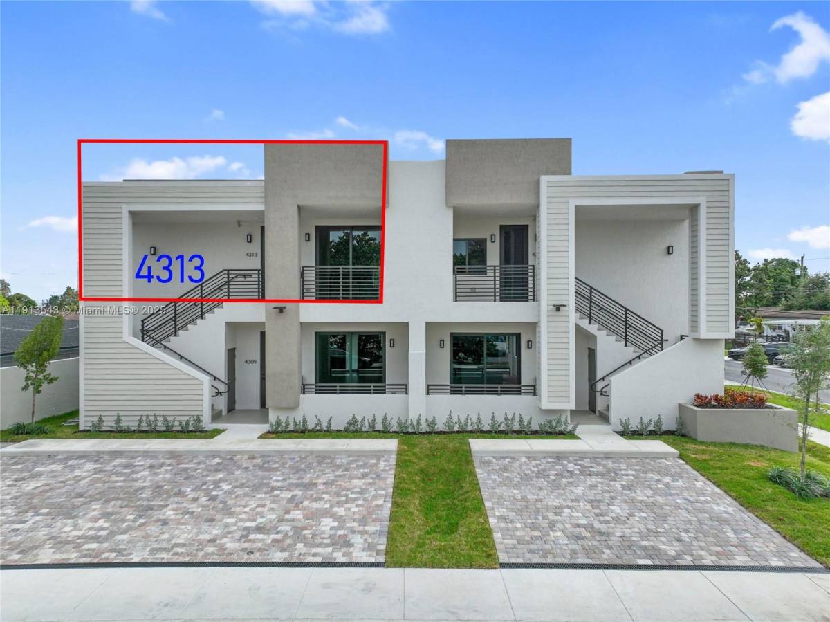 Apartment for rent at 4313 E 8th Court #4313B, Hialeah, FL 33013