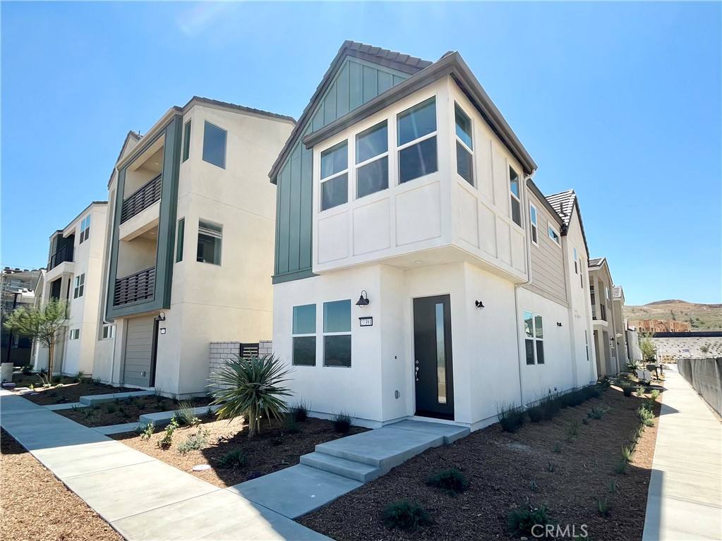 Apartment for rent at 27391 Powder Ridge Court, Stevenson Ranch, CA 91381