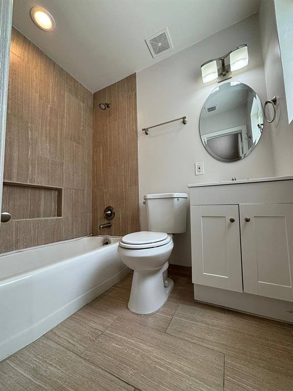 Apartment for rent at 1713 N Dixie Highway 1713-3, Fort Lauderdale, FL 33305