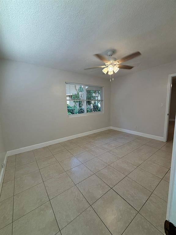 Apartment for rent at 1713 N Dixie Highway 1713-3, Fort Lauderdale, FL 33305