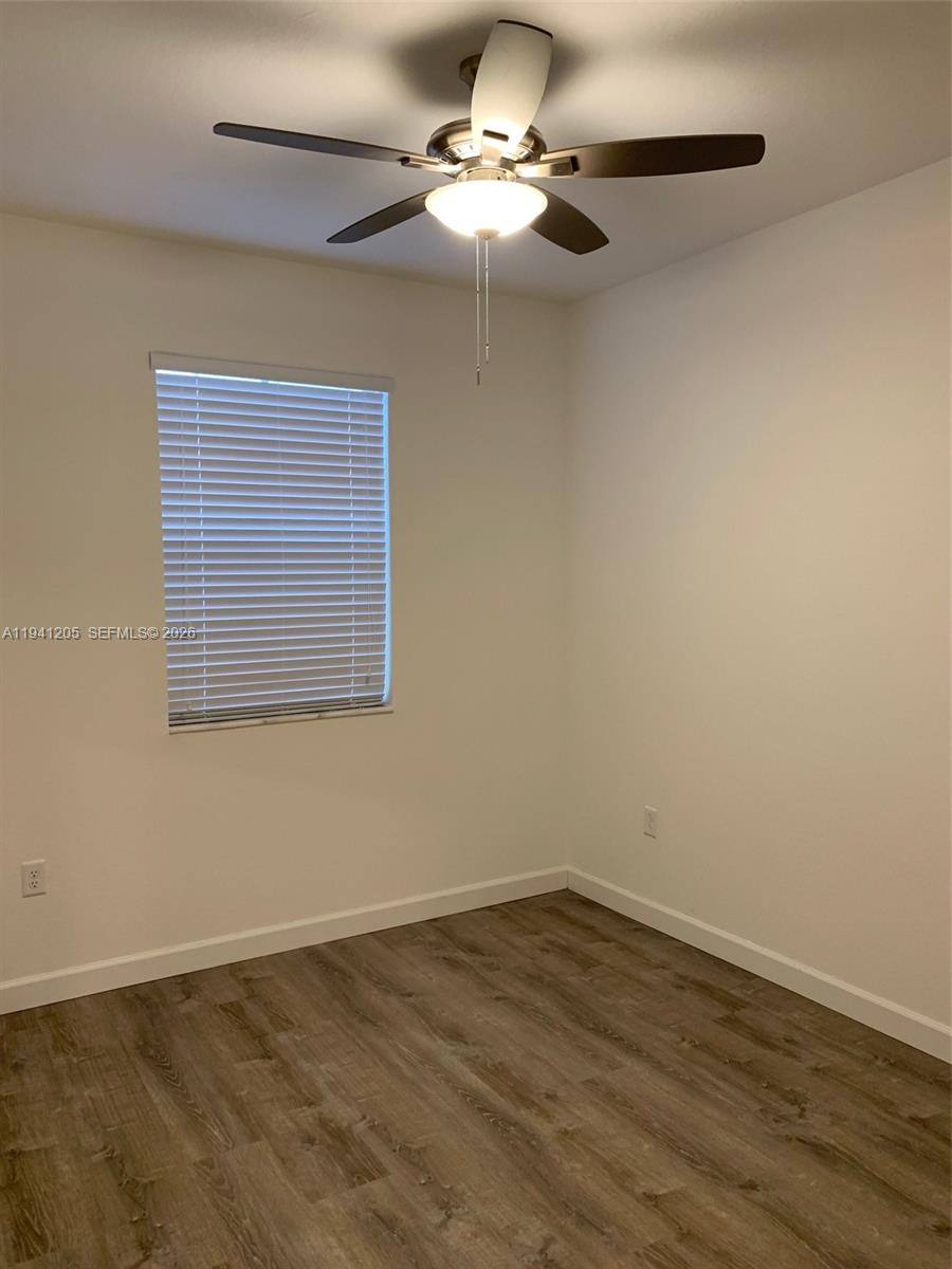 Townhouse for rent at 1271 SE 27th St, Homestead, FL 33035