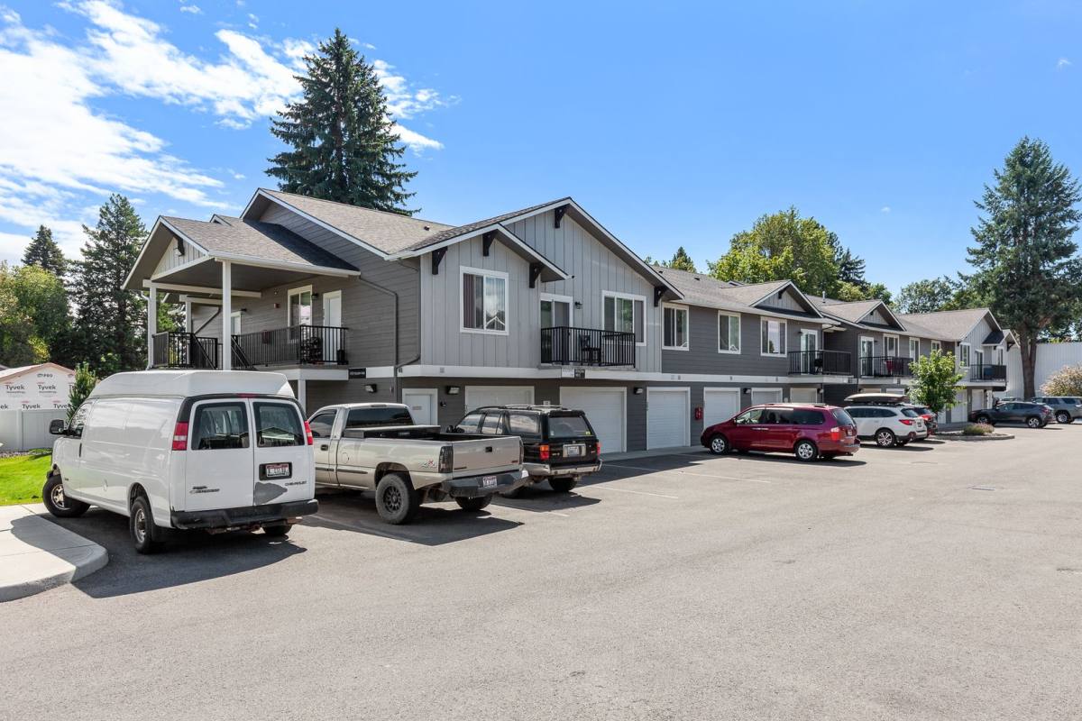 Apartment for rent at 98 E Hayden Ave, Hayden, ID 83835