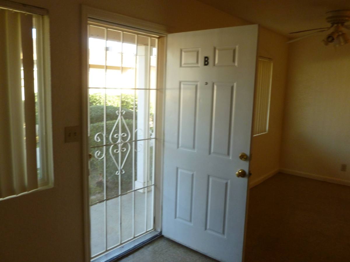 Apartment for rent at 224 W Dakota, Ave #B, Fresno, CA 93705