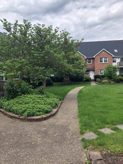 House for rent at 400-G Clendenin St, Charleston, WV 25301