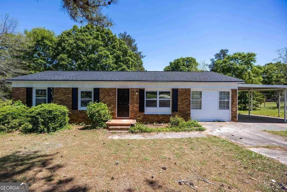 House for rent at 427 Gun Club Rd, Fort Valley, GA 31030