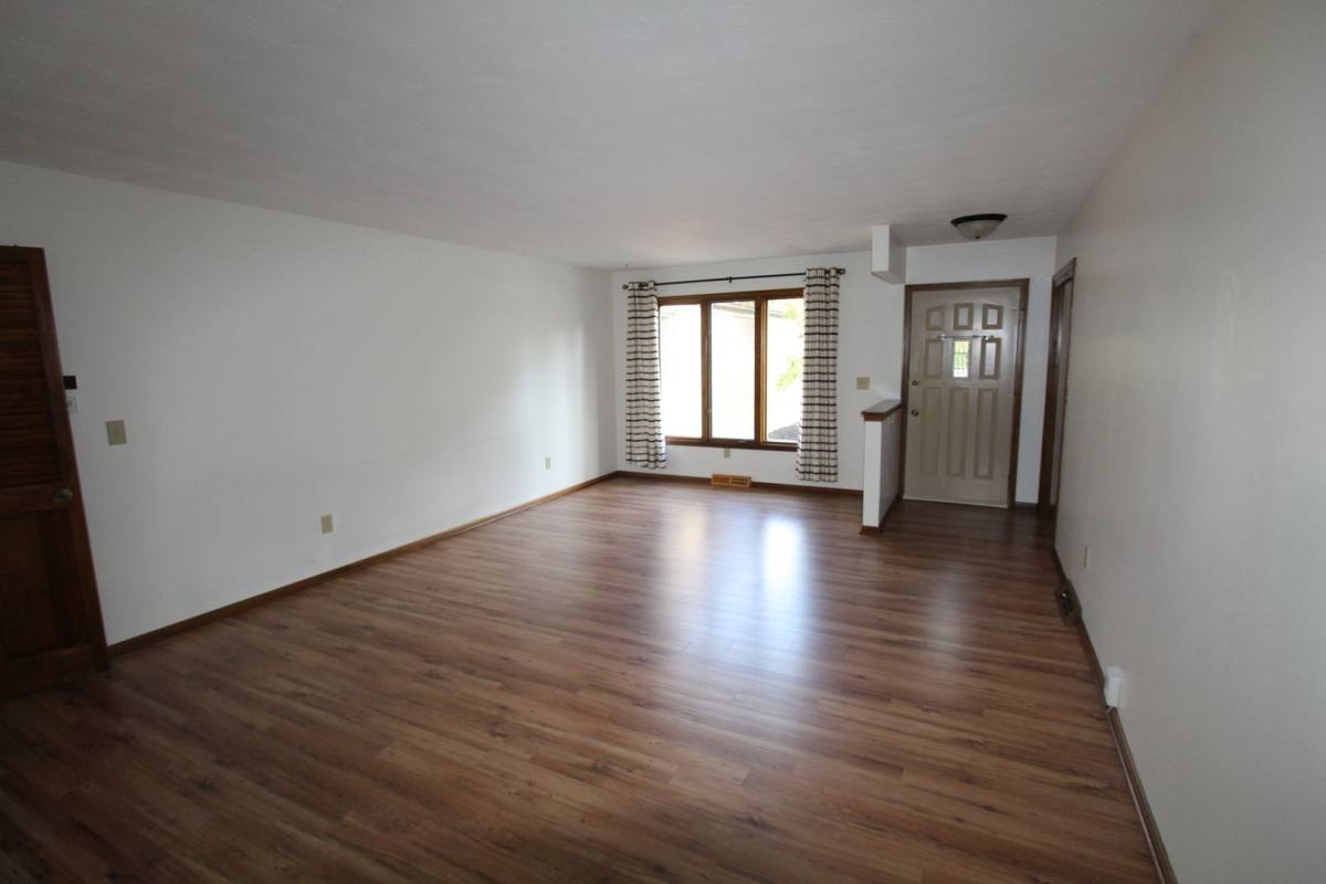 Apartment for rent at 1959-1961 Bayswater Dr, Columbus, OH 43235