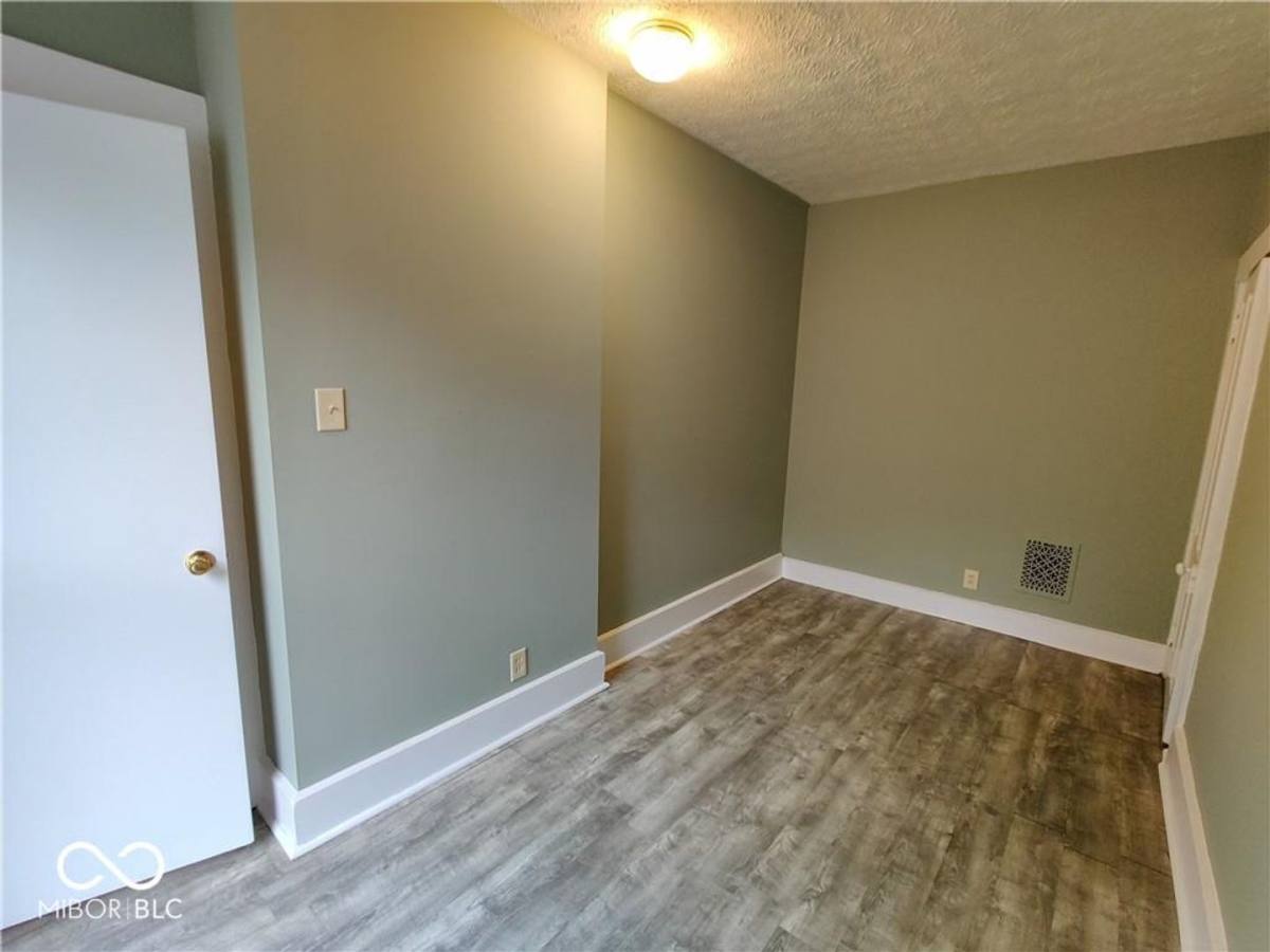 Apartment for rent at 17-3 E Mechanic, Shelbyville, IN 46176