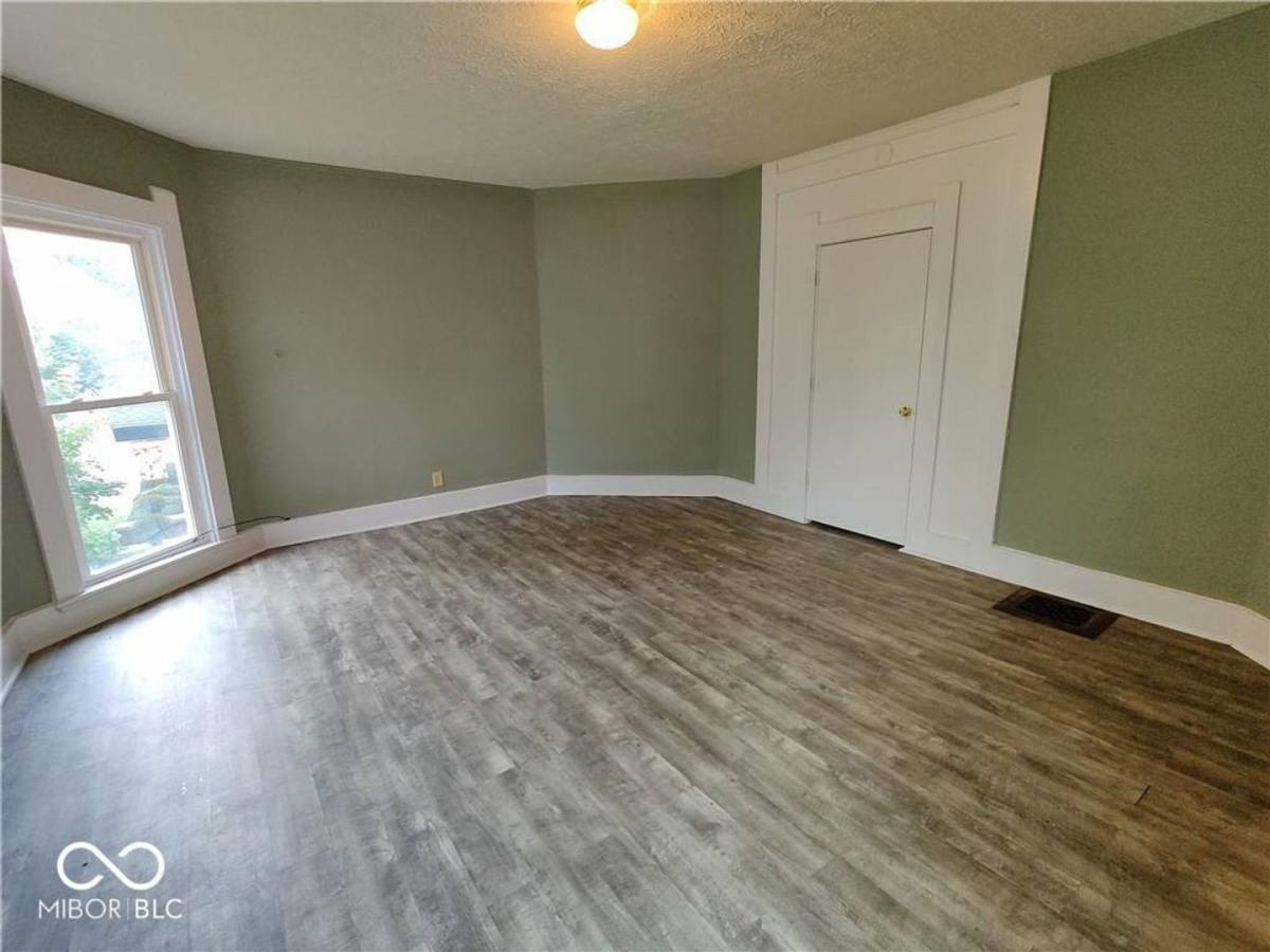 Apartment for rent at 17-3 E Mechanic, Shelbyville, IN 46176