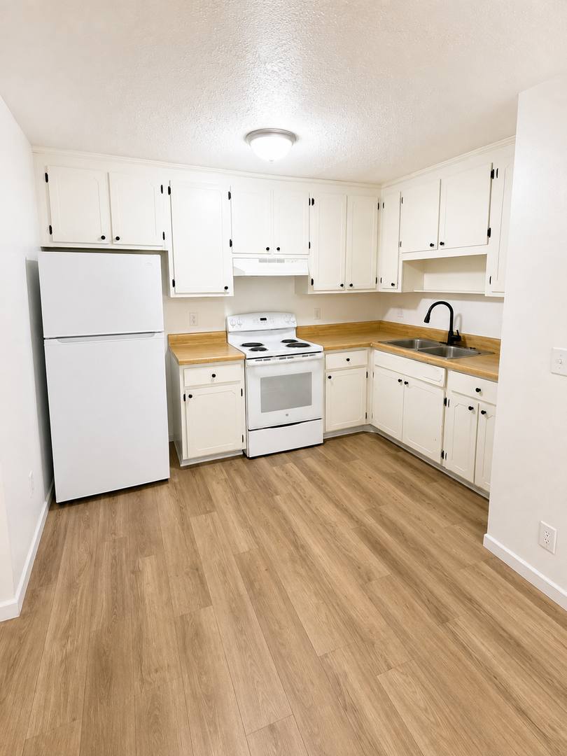 Apartment for rent at 121 Belmont St, Collinsville, VA 24078