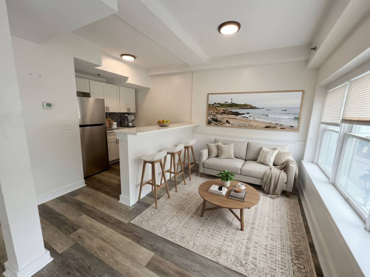 211 Onset Ave, Onset, MA 02558 - Townhouse for Rent - Image 1