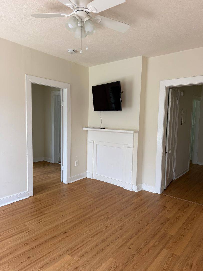 Colu, 7405 Columbia Ave, College Park, MD 20740 - Apartment for Rent - Image 4