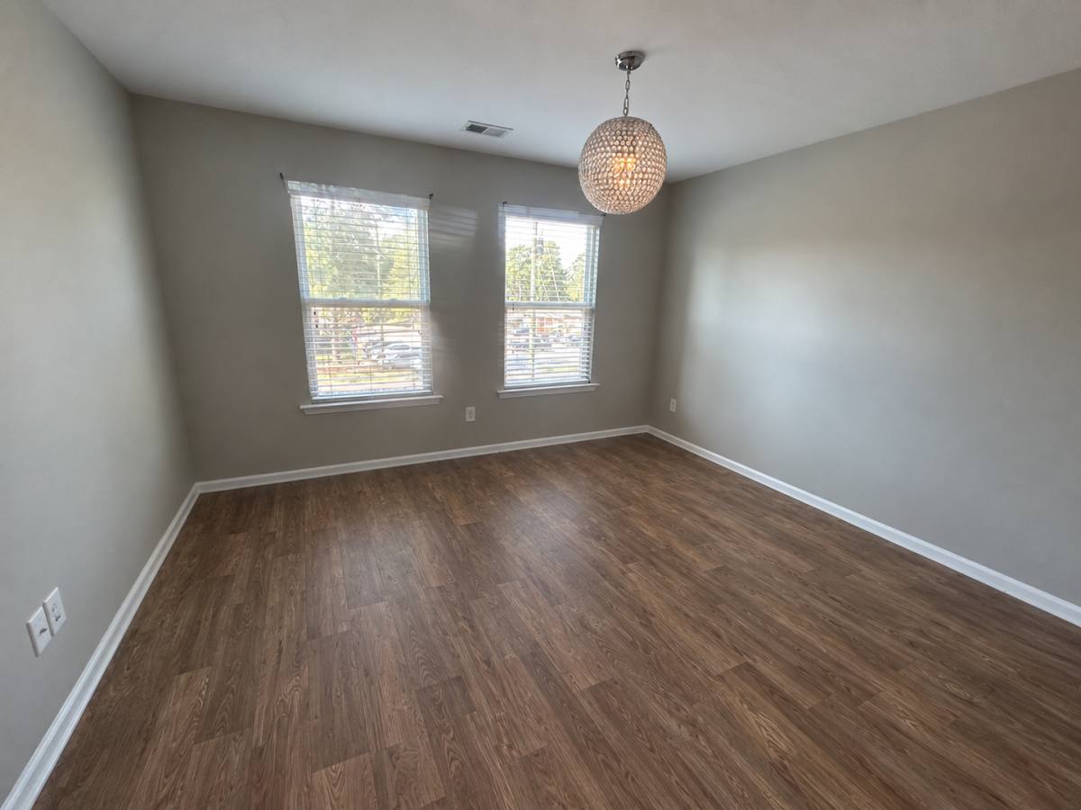 Apartment for rent at 925-9 Glenn St, West Columbia, SC 29169