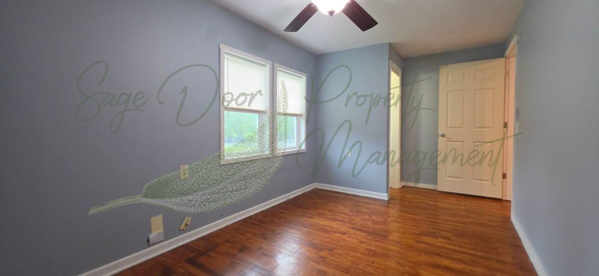 Apartment for rent at 630 N Pleasant St, Independence, MO 64050